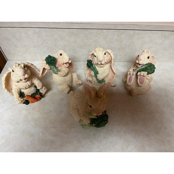 Adorable Vintage Cottontale Collection Rabbit Figurine - Picture 2 of 8